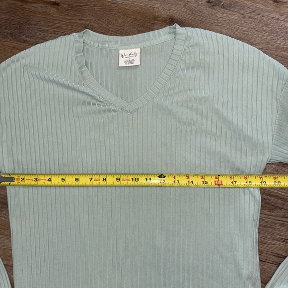 Wonderly • Wide Ribbed Pajama Set - Picture 3 of 9